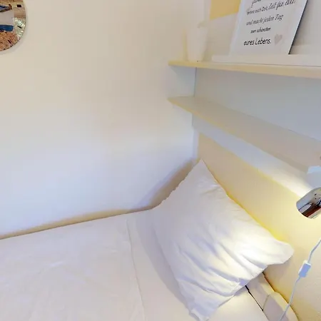 Neuklosterhof App. 05 Apartment *